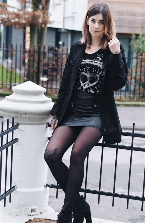 Imgur Com Tights Outfit Fashion Tights Miniskirt Outfits