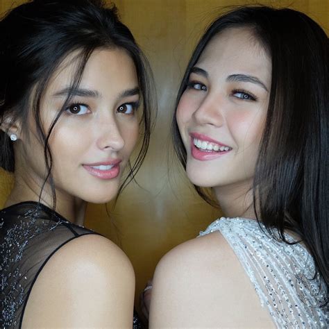 Liza With Janella Salvador Starmagic2017 Filipina Beauty Liza Soberano Most Beautiful Faces