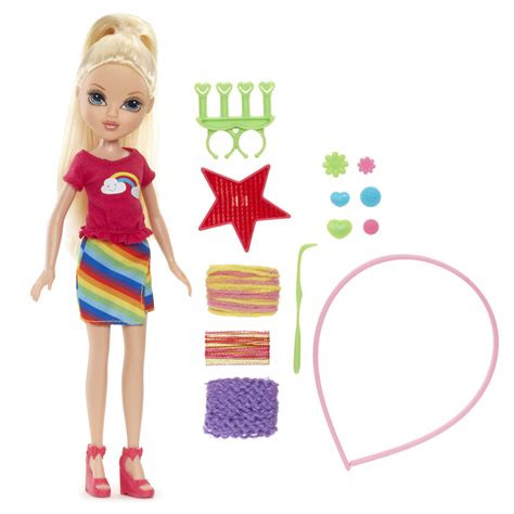 Moxie Girlz™ Avery™ Knitting Fun Doll Set