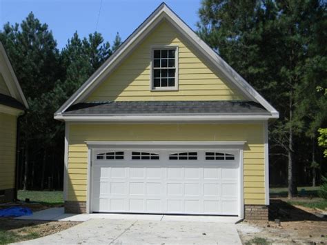 Dubbele carport met garage en houtberging. Custom Garage Pictures & Photos, Pictures of Garages, Raleigh NC