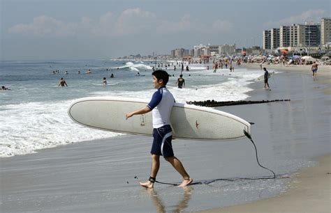 Rockaway Beaches In New York Closed For Swimmers After Shark Sightings