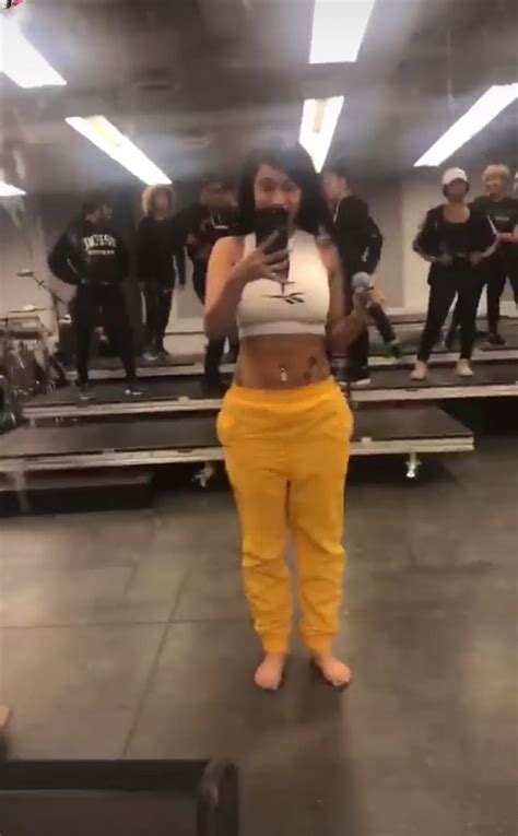 Cardi B Insists She Never Did Lipo While Flaunting Her Abs