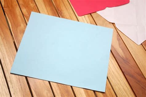 Como fazer um envelope para carta com papel