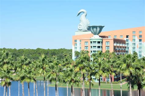 Review Of The Walt Disney World Swan And Dolphin Resort Swan And