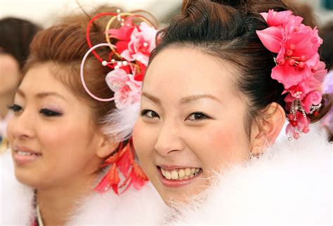 Japans Solo Weddings Trend Aims To Foster Positive Self Esteem In Single And Married Women