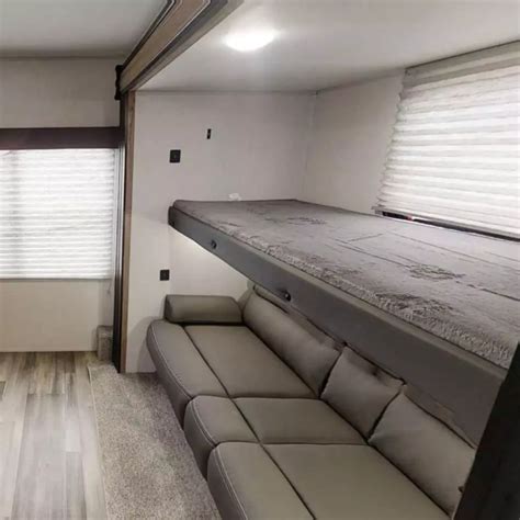 Cherokee Limited – Hot Springs Camper Rentals