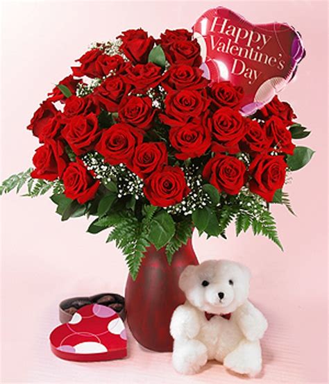 Reach out to all your loved ones on valentine's day with our floral ecards and fill their hearts with love and joy. » Happy-Valentines-Day-Flowers-Images