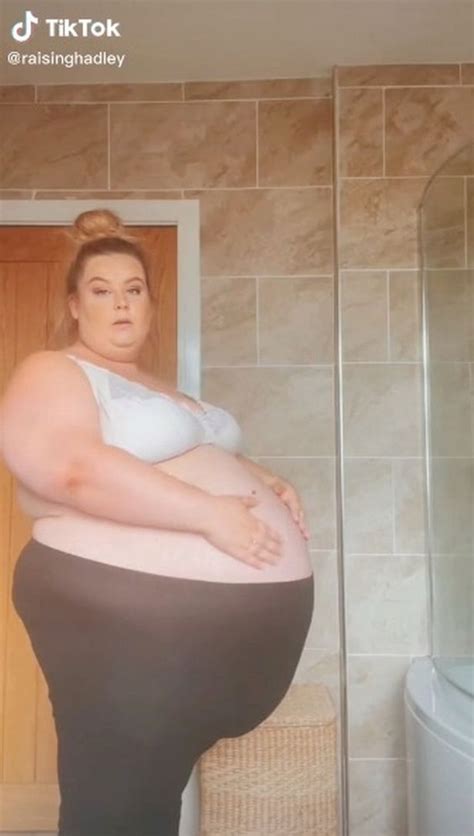 Mum Who Went Viral For Huge Baby Bump Shows What She Looks Like Postpartum Hot Lifestyle News