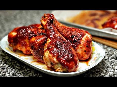 These oven fried chicken drumsticks are so easy to make y'all like for real!! Chicken Drumsticks In Oven 375 : how long to bake boneless ...