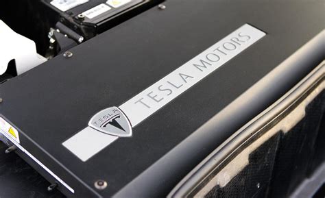Comparing Tesla battery technology against the competition