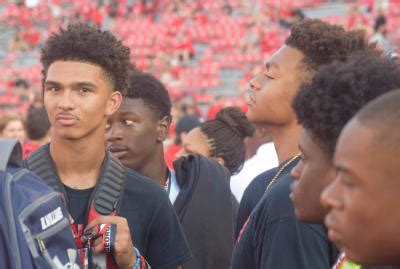 They will not be notified. Why 5-star Jadon Haselwood remains '1000 percent ...