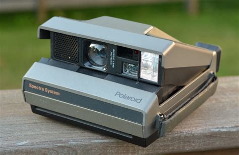 Polaroid Spectra System Camera Review