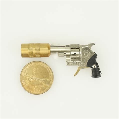 Xythos Revolver Gold Pinfire Gun 2 Mm Kit 91f