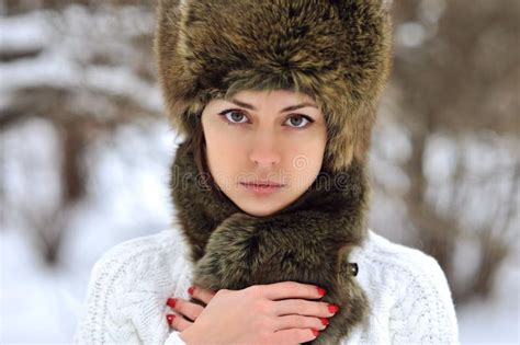 Young Woman Winter Portrait Close Up Stock Image Image Of Young