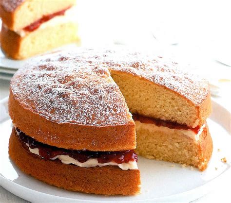 Classic Victoria Sponge Cake Recipe Victoria Sponge Cake Easy Cake