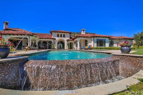 Pop Icon Britney Spears Puts Thousand Oaks Mansion On The Market For 8