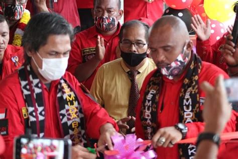 Kongres diketuai oleh sugondo djojopuspito (ppi) muhammad yamin menulis puisi indonesia tumpah darahku. Pemuda Batak Bersatu Siap Bersinergi Mengisi Pembagunan ...
