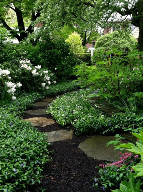 Simple And Beautiful Shade Garden Design Ideas 16 Shade Garden