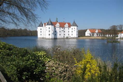 Wohnung zur miete in seestraße 11. Unterkunft Ferienwohnung Glücksburg "Sorgenfrei" (Wohnung ...