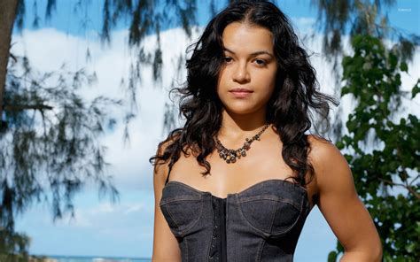 Michelle Rodriguez 3 Wallpaper Celebrity Wallpapers 6643
