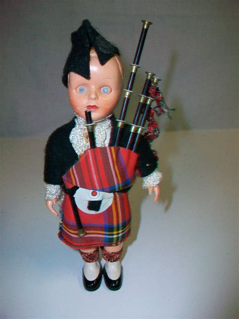 Vintage 6 12 Scottish Hard Plastic Doll In Kilt With Bagpipes