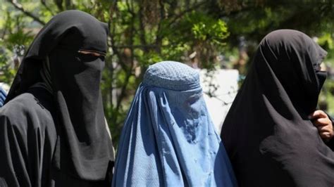 Afghanistan Taliban Tell Working Women To Stay At Home Bbc News