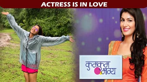 Kumkum Bhagy Actress Sriti Jha Is In Love During Her Quarantine Phase Details Inside Youtube