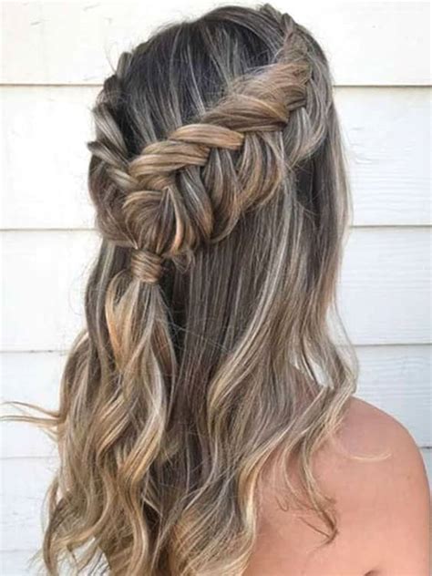 Divide your hair into four sections, side, top, back, and opposite side. 70 Super Easy DIY Hairstyle Ideas For Medium Length Hair ...