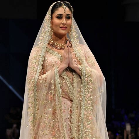 Kareena Kapoor Turns Bride Have You Seen A Prettier One Than Her Bridal Lehenga Collection