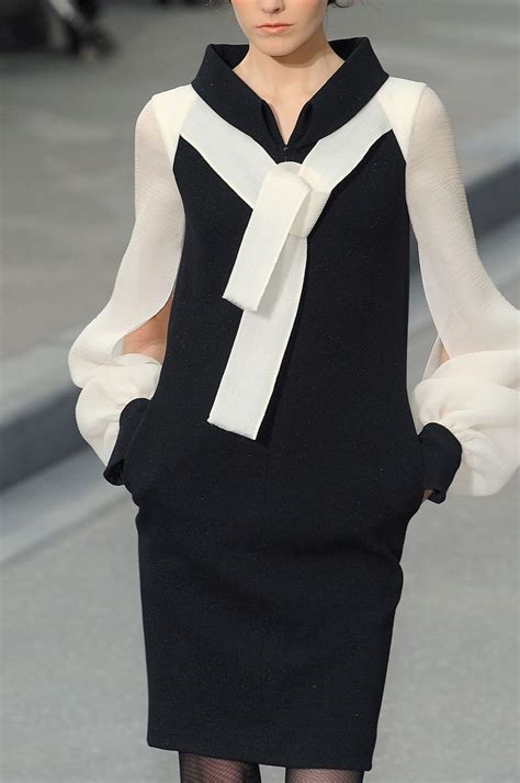 Chanel Black Dress With White Collar Sharie Nowlin