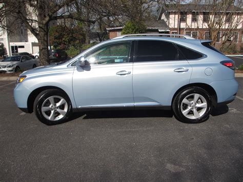 Lexus' rx line has been a strong seller since it first went on sale in 1998. 2010 Lexus RX 350 - Pictures - CarGurus