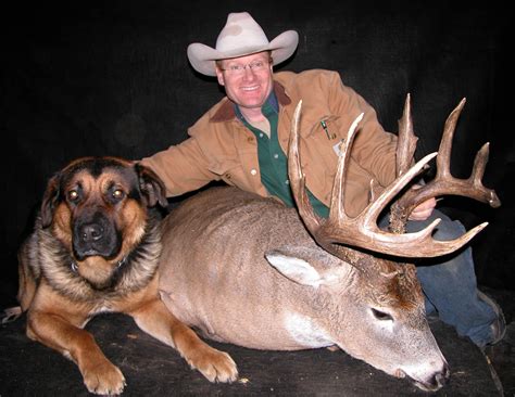 Free Range Trophy Whitetail Hunts In Alberta Canada