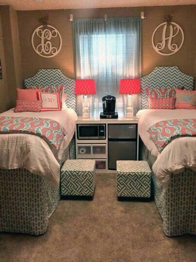Looking for small bedroom ideas to maximize your space? Dorm room idea really like the shelf with the mini fridge ...