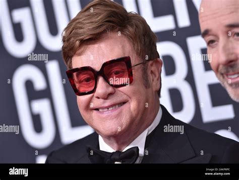 Elton John Red Carpet Hi Res Stock Photography And Images Alamy