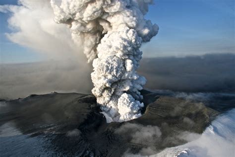 Volcanic Ash Danger In The Air Advanced Aviation