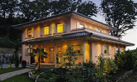 Es bedeutet zudem die produkte richtig einzusetzen und somit ein authentisches bild passend. E 20-203.1 - Flair des Südens - Neubau - Hausideen, so ...