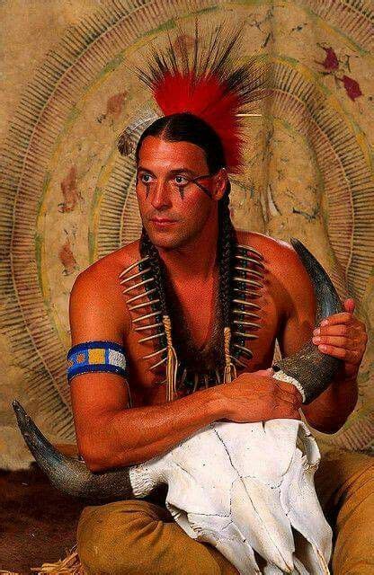 Pin By Osi Lussahatta On Ndn Native American Indians Native American Men Native American
