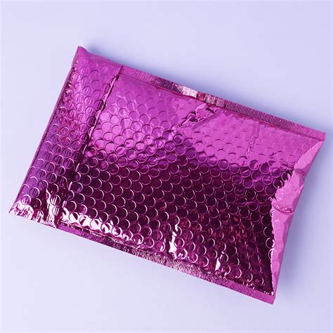 Inspiring people around the world to express their unique beauty. Ipsy April 2017 Glam Bag Spoilers Round #3! | My Subscription Addiction