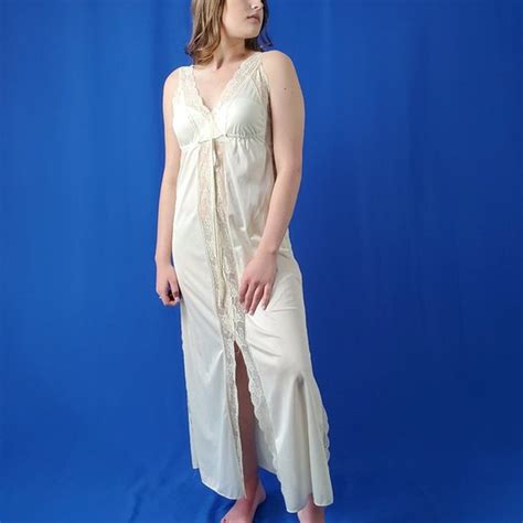 Lingerie Pandora vintage des années 60 par Chic Night Gown Etsy