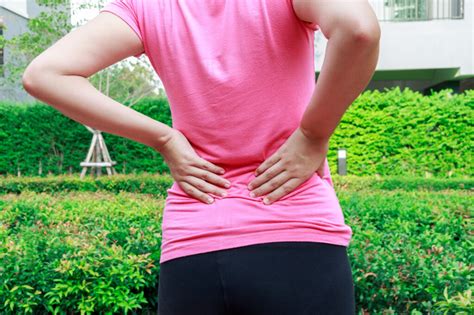 6 Tips For Preventing Low Back Injuries While Doing Yard Work