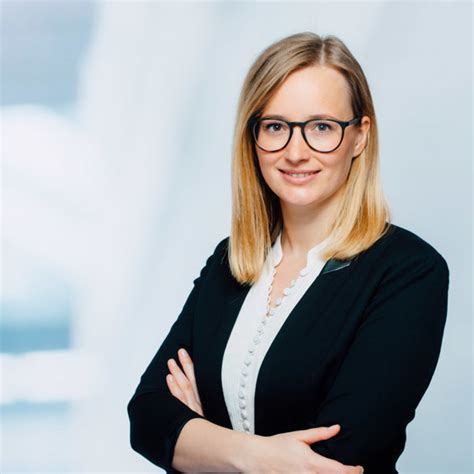 Katharina Schmidl Content Marketing Manager Württembergische Versicherung Ag Stuttgart Xing