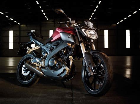 Welcome to the yamaha corporation youtube channel! Yamaha MT-125 - Europe Gets Another MT - Asphalt & Rubber