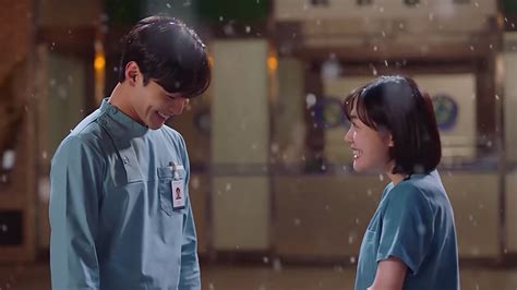Cute Moments Between Nurse Park And Doctor Yoon In Dr Romantic 2