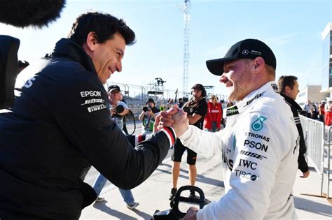 Toto wolff has built a wall between his tuned down lifestyle and the tabloids chasing formula 1 prima donnas. Warum Toto Wolff den jungen Bottas erst nicht unterstützen ...