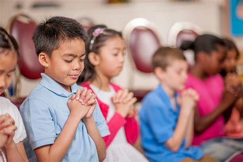 African American Children Praying Stock Photos Pictures And Royalty Free