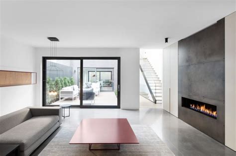 A Minimalist Contemporary Home With Bold Accents