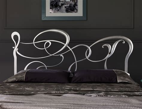 Trasformare letto singolo in divano non puoi scegliere il bianco e aspettarti di rendere gli interni alla moda così nel modo che non lo sono. Letto in Ferro Battuto Modello Karin