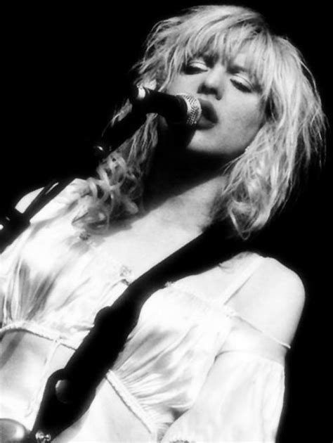 Courtney Love Cultture