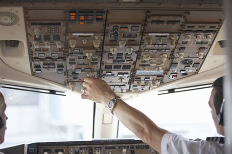 Cabin Crew Secrets Do Pilots Sleep On Long Haul Flights Travel News