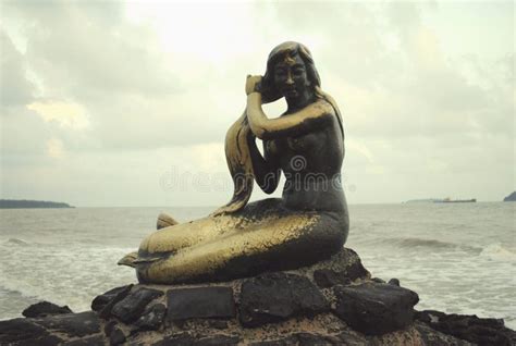 The Golden Mermaid Stock Photo Image Of Statue Fish 43550864